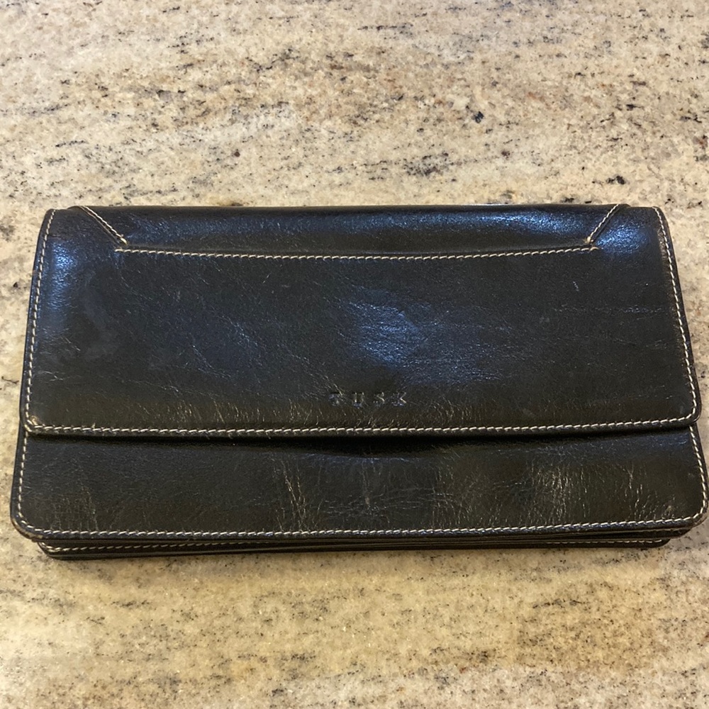 NWOT Leather TUSK Wallet